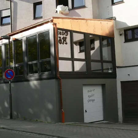 Roessle Hotel