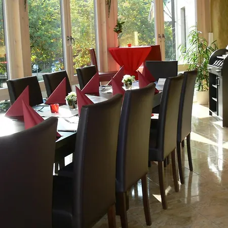 Roessle Hotel 3*