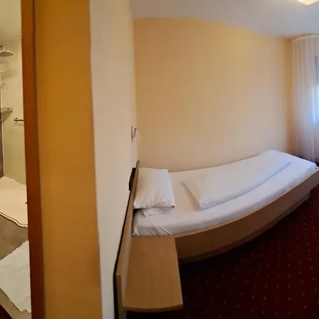 Hotel Roessle