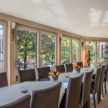 Szálloda Rössle 3*